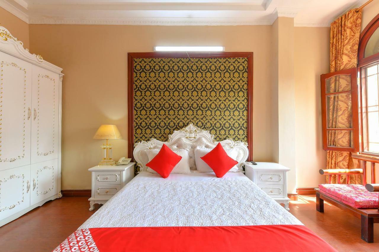 Bích Ngọc Oyo 217 2*